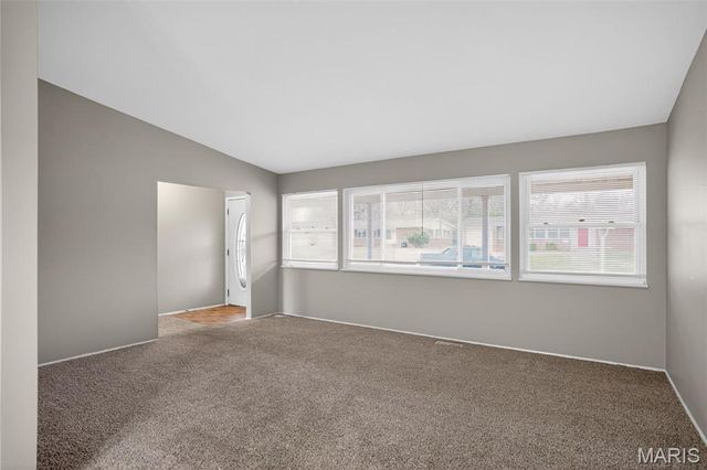 2670 Northridge Place, Florissant, MO 63033