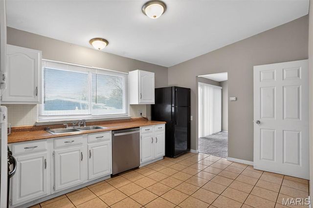 2670 Northridge Place, Florissant, MO 63033