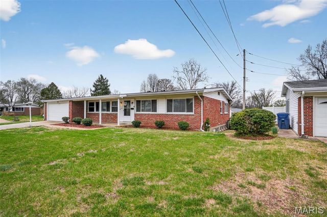 2670 Northridge Place, Florissant, MO 63033