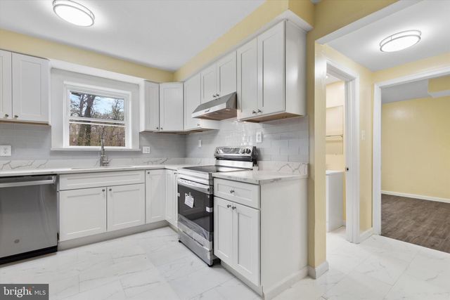 5662 GUNPOWDER RD, White Marsh, MD 21162