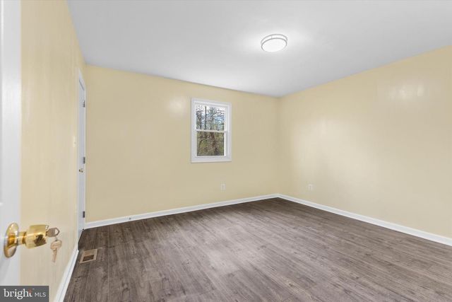 5662 GUNPOWDER RD, White Marsh, MD 21162