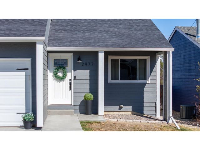 2977 8th St SW, Loveland, CO 80537