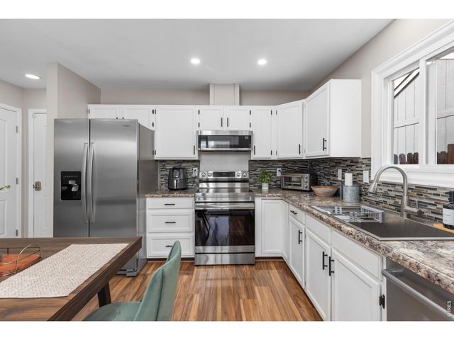 2977 8th St SW, Loveland, CO 80537