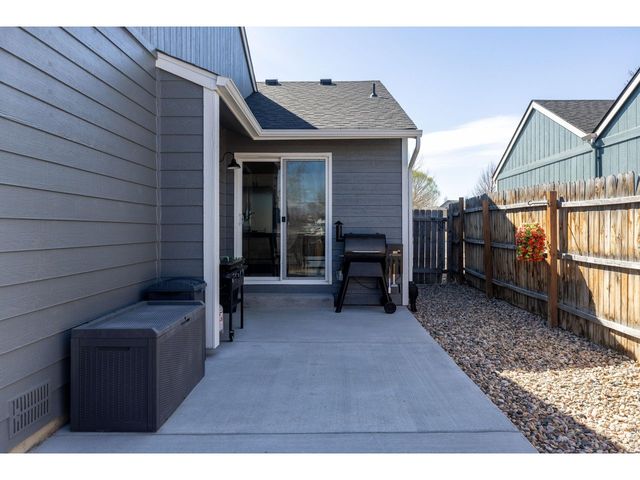 2977 8th St SW, Loveland, CO 80537