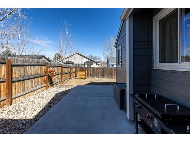 2977 8th St SW, Loveland, CO 80537