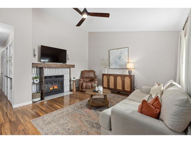 2977 8th St SW, Loveland, CO 80537