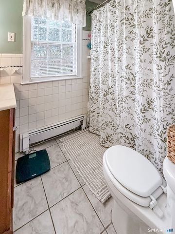 84 Grennan Road, West Hartford, CT 06107