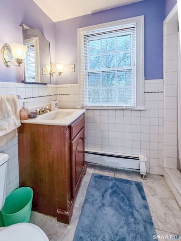 84 Grennan Road, West Hartford, CT 06107