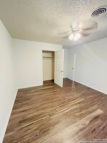144 Cloudhaven Dr Unit 1, San Antonio, TX 78209