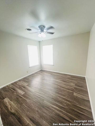 144 Cloudhaven Dr Unit 1, San Antonio, TX 78209