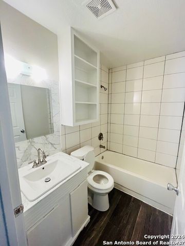 144 Cloudhaven Dr Unit 1, San Antonio, TX 78209