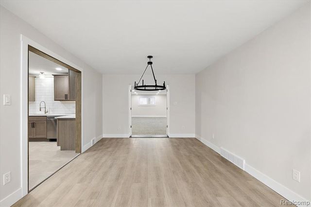 13534 Vassar Avenue, Detroit, MI 48235