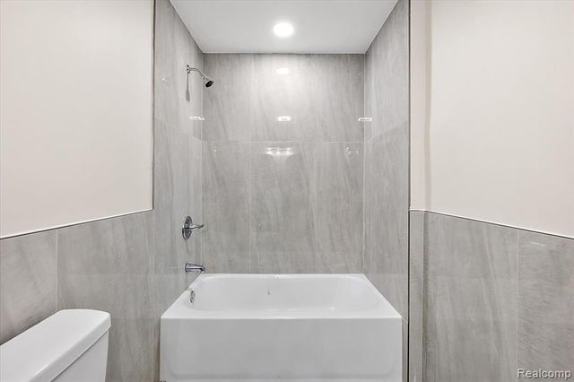 13534 Vassar Avenue, Detroit, MI 48235