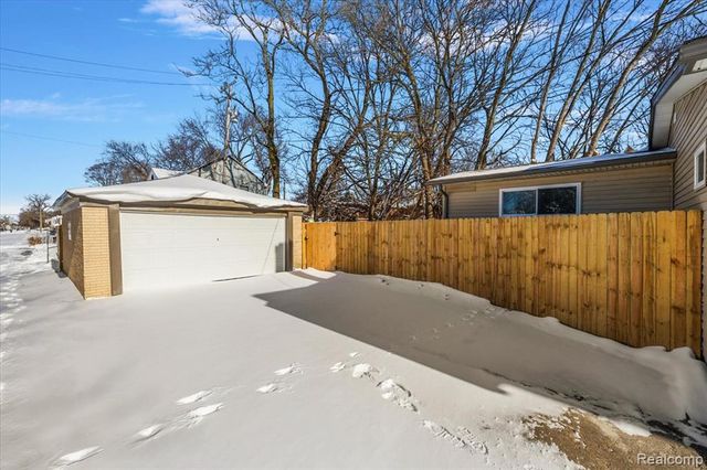 13534 Vassar Avenue, Detroit, MI 48235