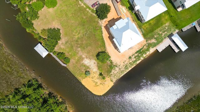314 Puunani Place, Diamondhead, MS 39525