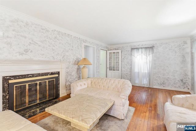 442 Seven Oaks Road, Orange, NJ 07050