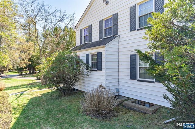 442 Seven Oaks Road, Orange, NJ 07050