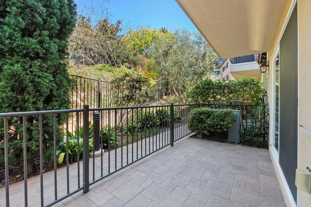 2406 Torrey Pines Road 148, La Jolla, CA 92037