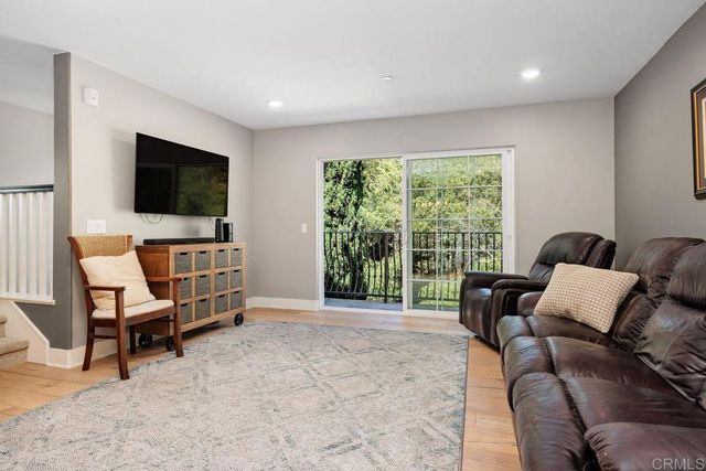 2406 Torrey Pines Road 148, La Jolla, CA 92037