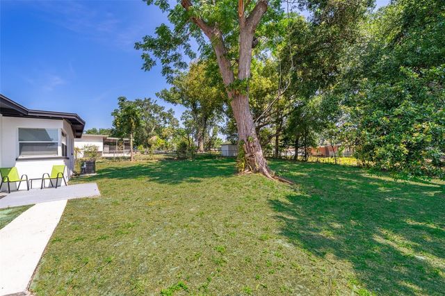 5815 WOLF ROAD, Orlando, FL 32808