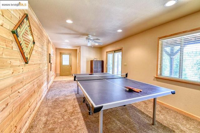 20830 Point View Dr, Groveland, CA 95321