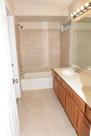 1149 Starwood Pass, Lake In The Hills, IL 60156