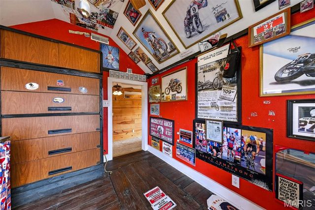 283 Highway W, Foristell, MO 63348