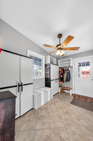 283 Highway W, Foristell, MO 63348