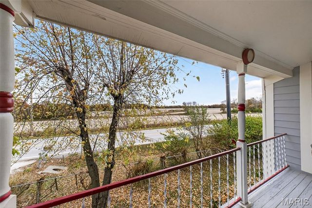 283 Highway W, Foristell, MO 63348