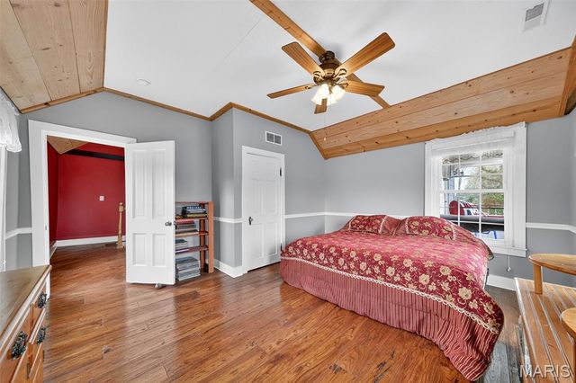 283 Highway W, Foristell, MO 63348