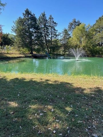 283 Highway W, Foristell, MO 63348