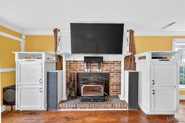 283 Highway W, Foristell, MO 63348