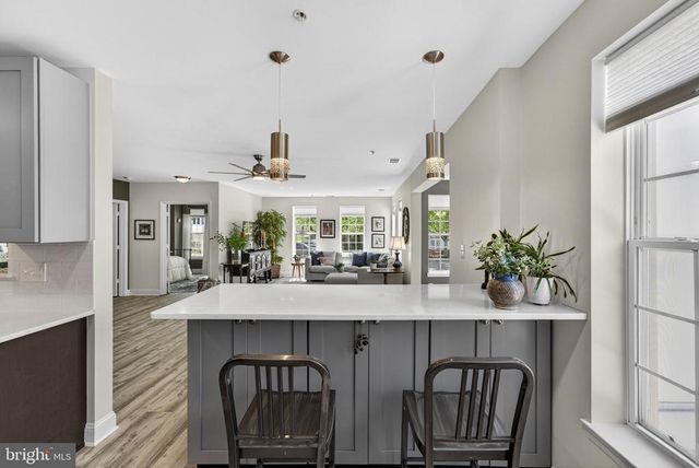6704 Holly Farm Ln Unit 112, Warrenton, VA 20187