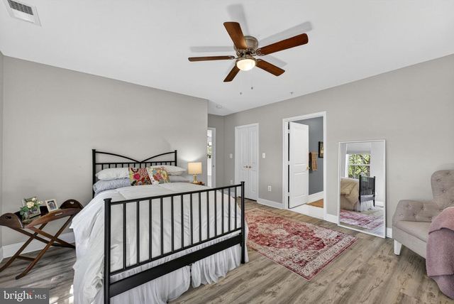 6704 Holly Farm Ln Unit 112, Warrenton, VA 20187
