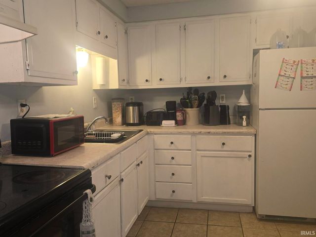 512 W Plate Glass Street, Montpelier, IN 47359