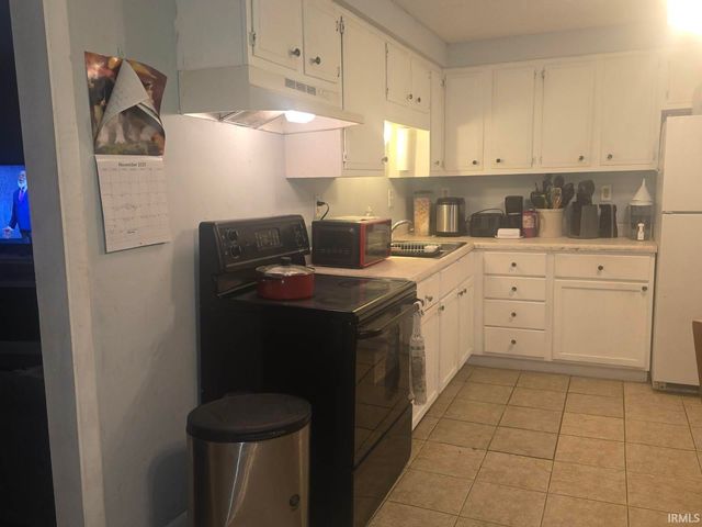 512 W Plate Glass Street, Montpelier, IN 47359