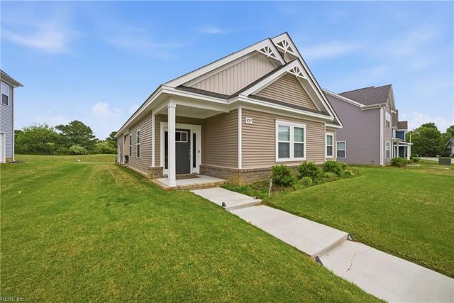977 Hillpoint RD, Suffolk, VA 23434