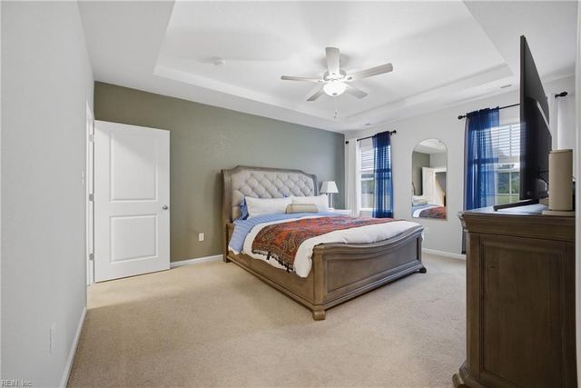 977 Hillpoint RD, Suffolk, VA 23434