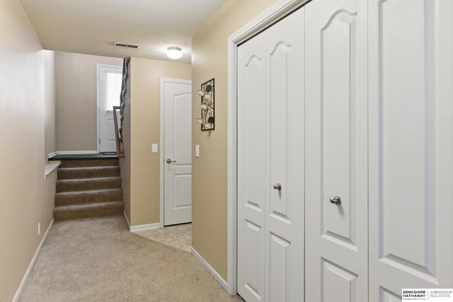 7664 Potter St, Omaha, NE 68122