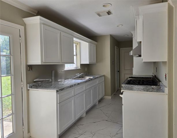 5319 Danfield Drive, Houston, TX 77053