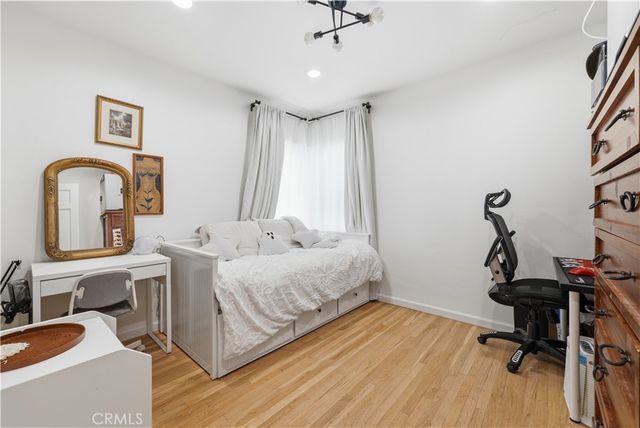 1845 N Evergreen, Burbank, CA 91505
