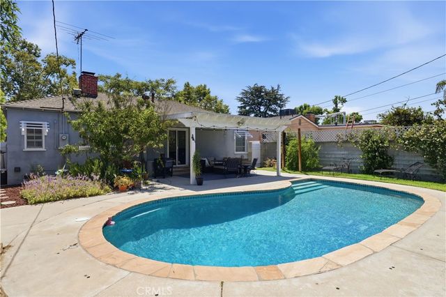 1845 N Evergreen, Burbank, CA 91505