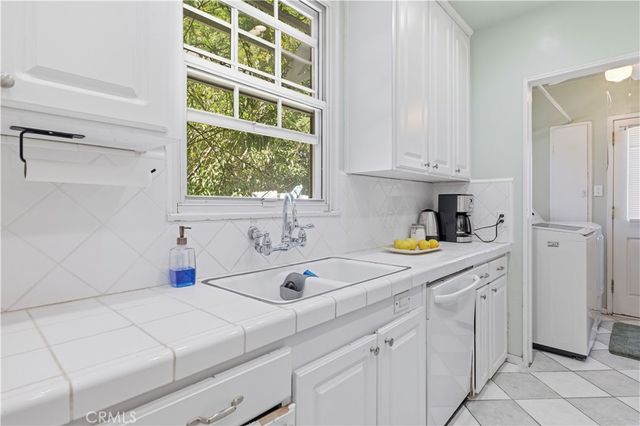 1845 N Evergreen, Burbank, CA 91505