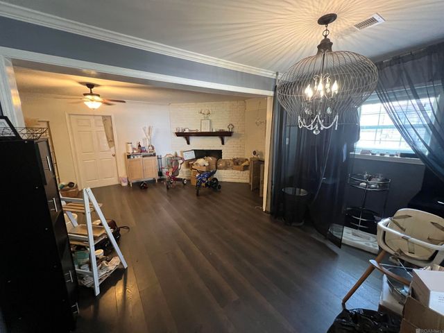 8860 Sharon Hills St, Baton Rouge, LA 70811