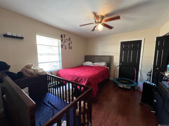 8860 Sharon Hills St, Baton Rouge, LA 70811