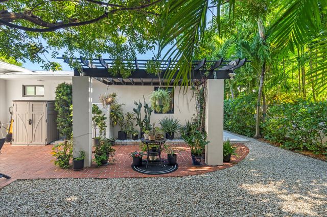 1526 Washington Street, Key West, FL 33040