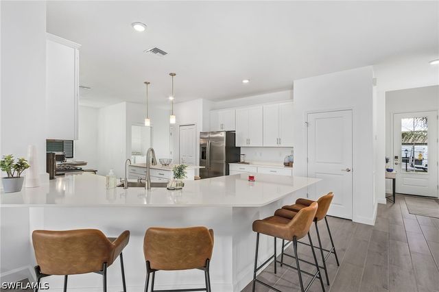 20210 Kingmont DR, Estero, FL 33913