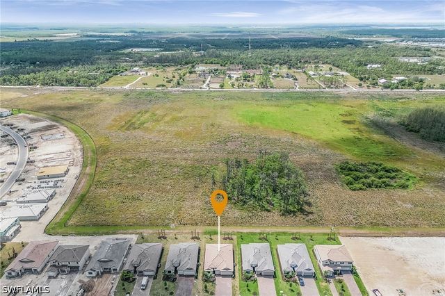 20210 Kingmont DR, Estero, FL 33913