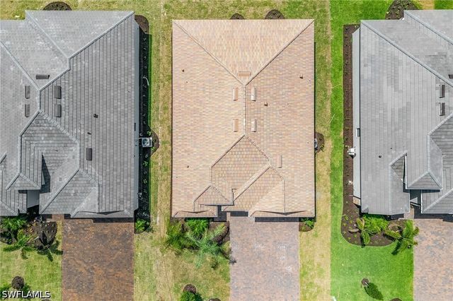 20210 Kingmont DR, Estero, FL 33913