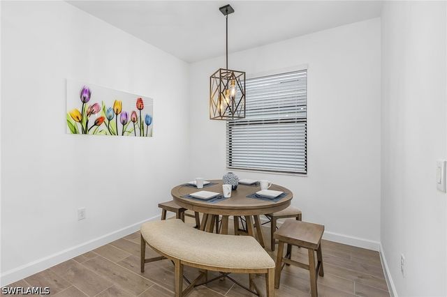 20210 Kingmont DR, Estero, FL 33913